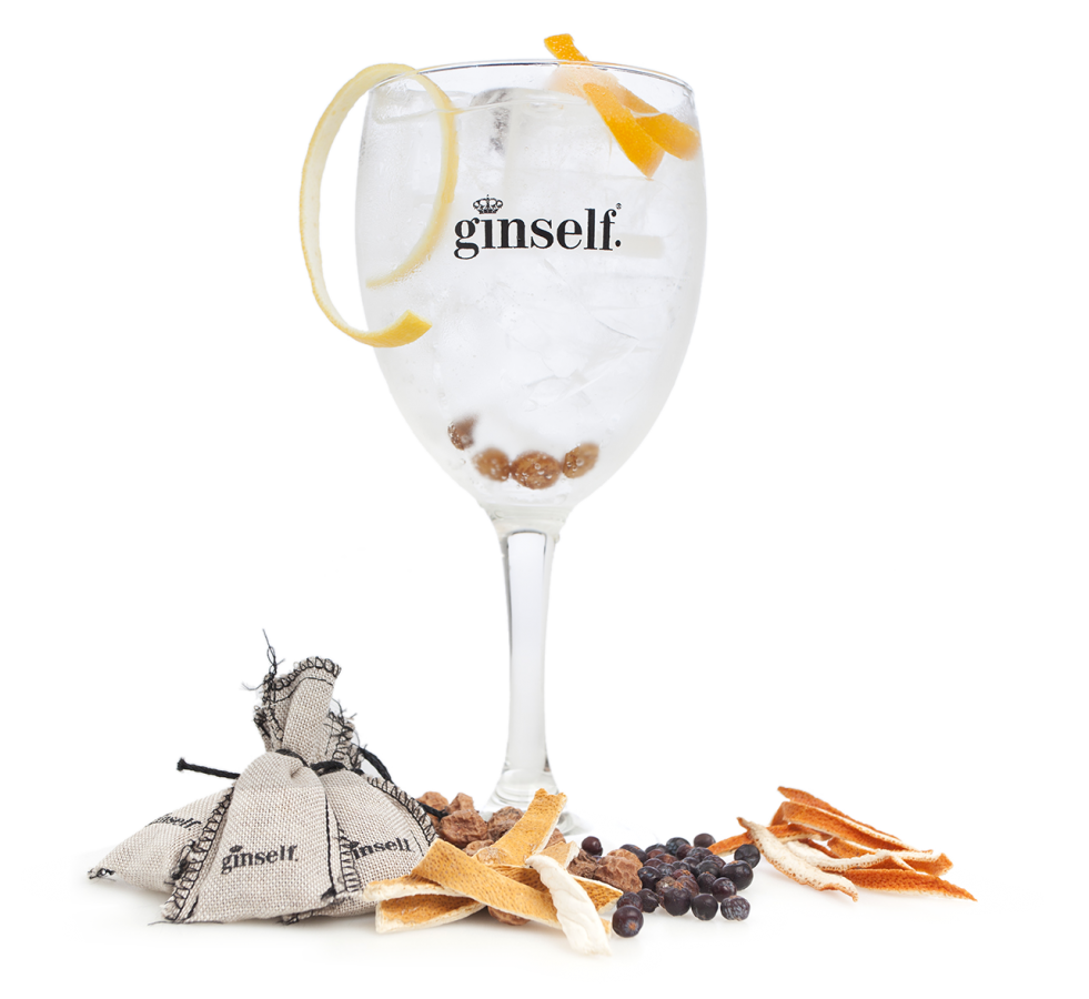 Ginself, la ginebra valenciana elegante, diferente y suave