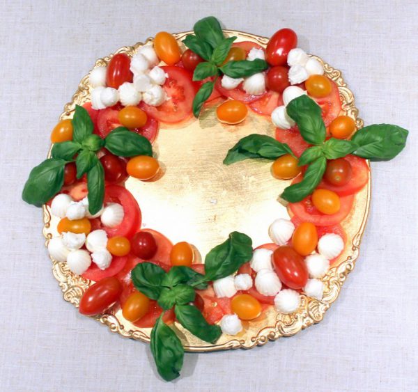 Ensalada Caprese para Navidad