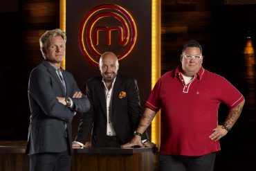 MASTERCHEF: Chef Gordon Ramsay (L), Restraunteur Joe Bastianich (C) and Chef Graham Elliot (R) star in the new FOX cooking competition show MASTERCHEF premiering Tuesday, July 27 (9:00-10:00 PM ET/PT) on FOX. ©2010 Fox Broadcasting Co. CR: Florian Schneider/FOX