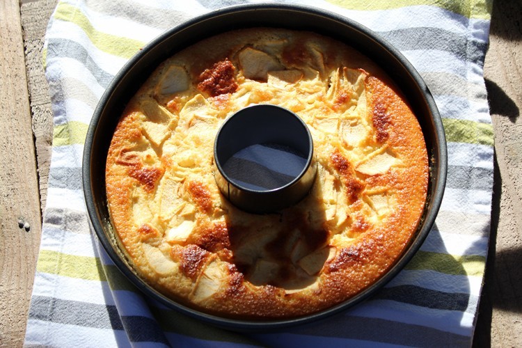 Tarta "caldosa" de manzana