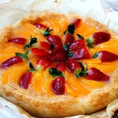 Tarta de hojaldre con frutas