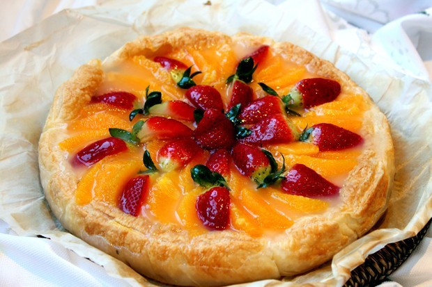 Tarta de hojaldre con frutas