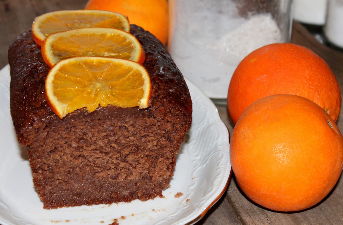 Bizcocho de chocolate y naranja confitada