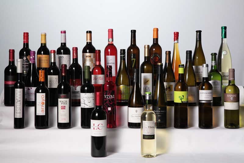 Colección de Botellas de Vino