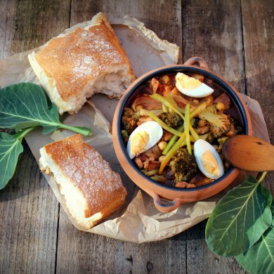 garbanzos con verdura y panceta