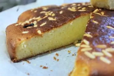 bizcocho de piñones y pasas