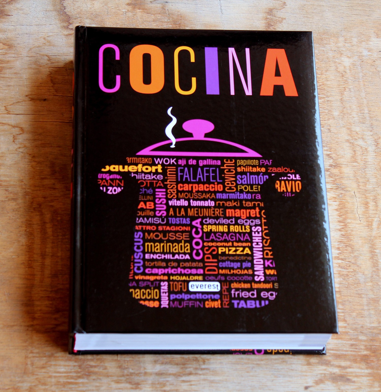 Cocina, un libro con más de 500 recetas internacionales