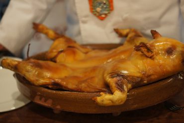 Cochinillo de Segovia en Rte. José María