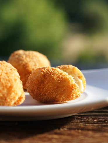 Croquetas caseras, receta cremosa y fácil