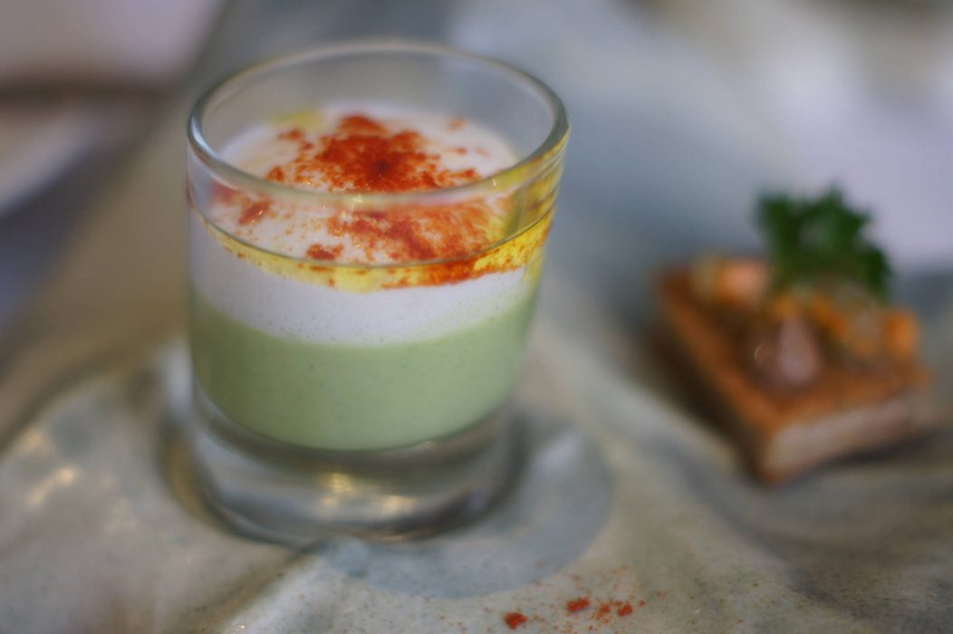 Gazpacho de tomate verde y kéfir