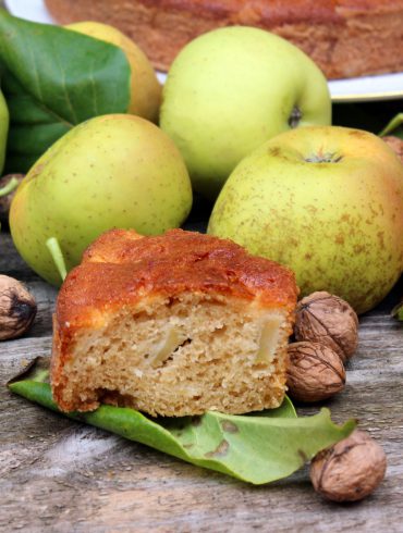 Pastel de manzana y nueces