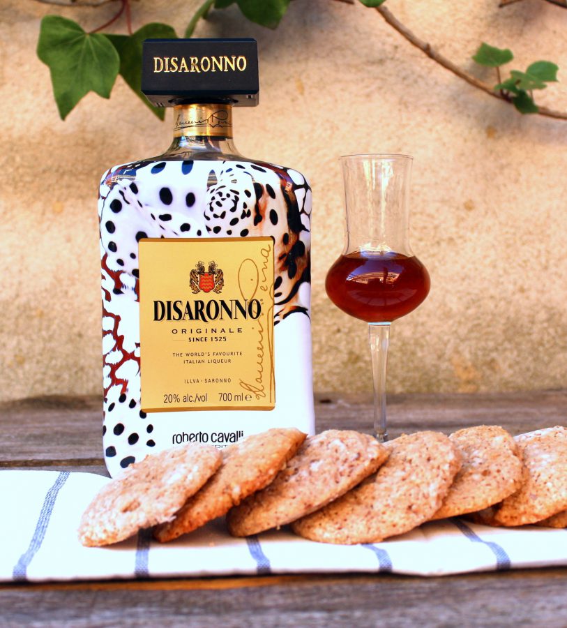 Galletas de Almendra y Disaronno Wears Cavalli