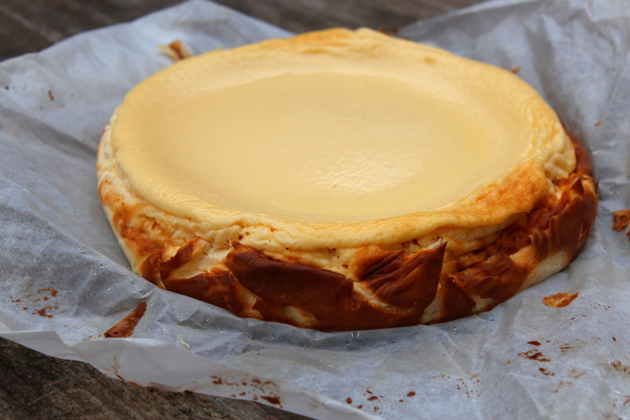 Tarta de requesón de leche de oveja