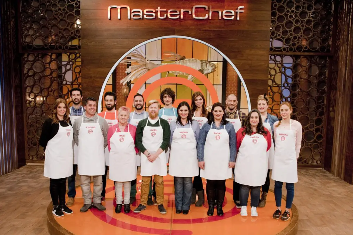 MasterChef 4 concursantes (2) MasterChef 4 concursantes