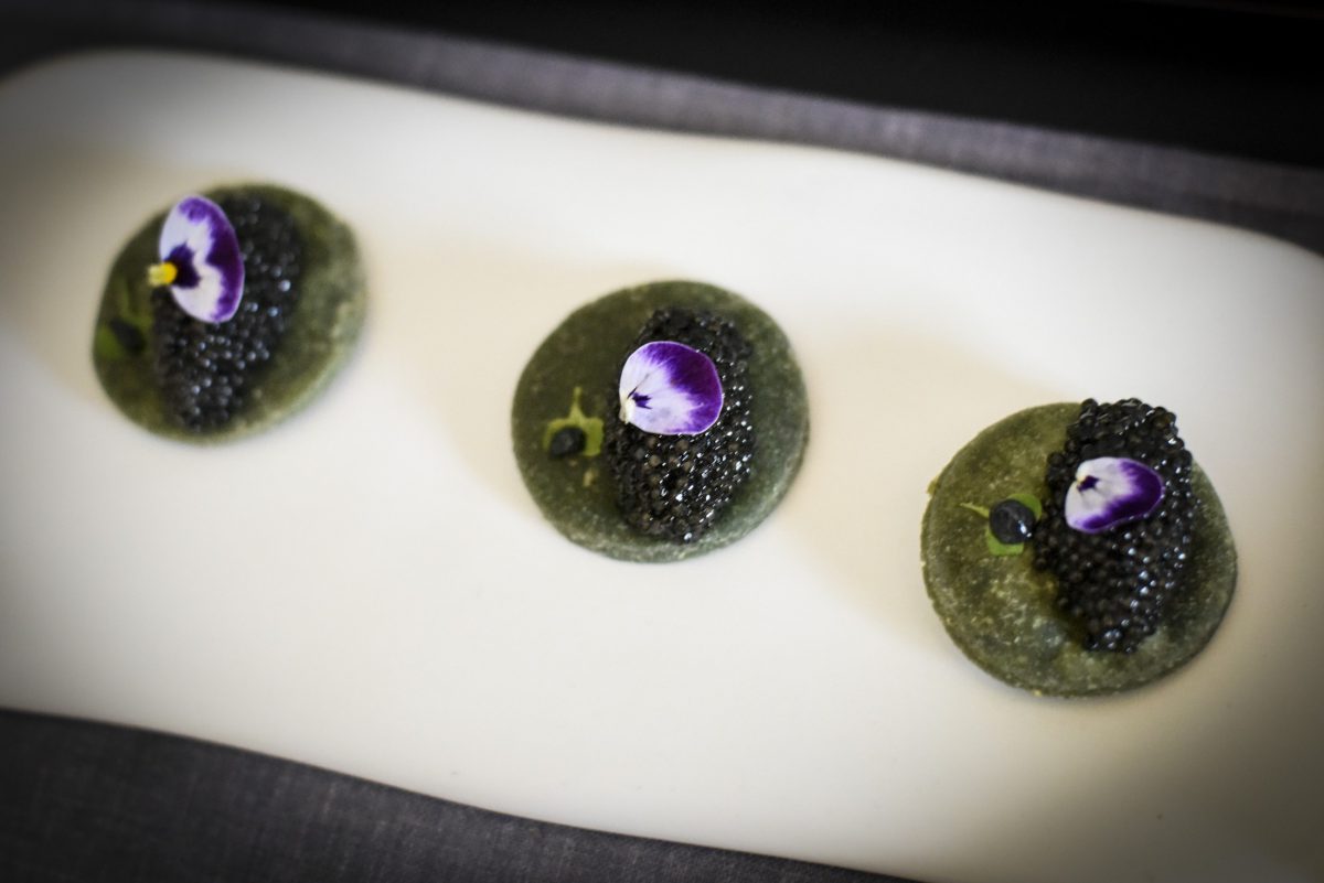 Arepa de plancton con Caviar Nacarii 2