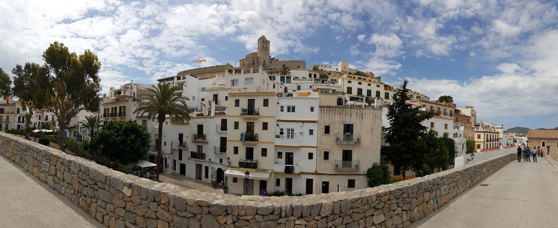 Dalt Vila La Antigua Ciudad Amurallada de Ibiza