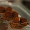Mil hojas de pollo payés y turrón de almendras - Restaurante Unic