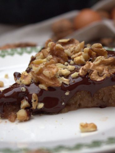 Tarta de nuez y chocolate