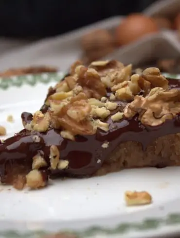 Tarta de nuez y chocolate