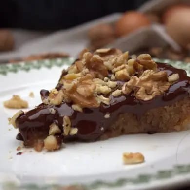 Tarta de nuez y chocolate