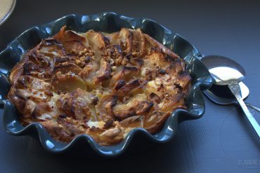 Pudin de Roscón de Reyes con manzanas reinetas