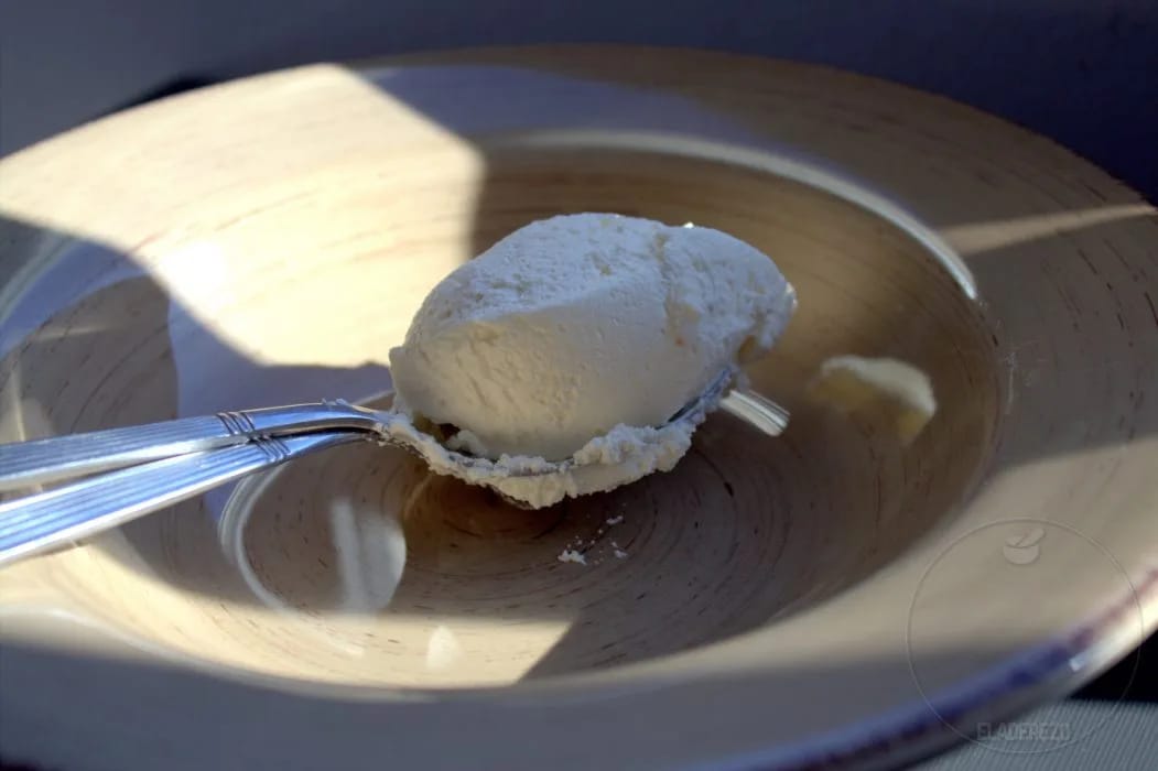 Quenelle