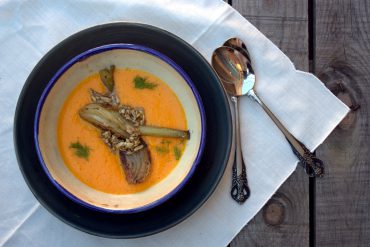 crema de zanahoria con hinojo y piñones