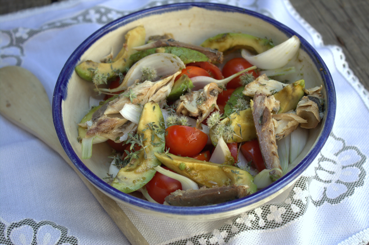 Ensalada de verdel en escabeche