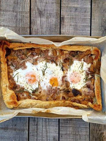 Tarta salada de boletus