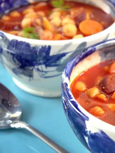 guiso de garbanzos con chorizo y verduras