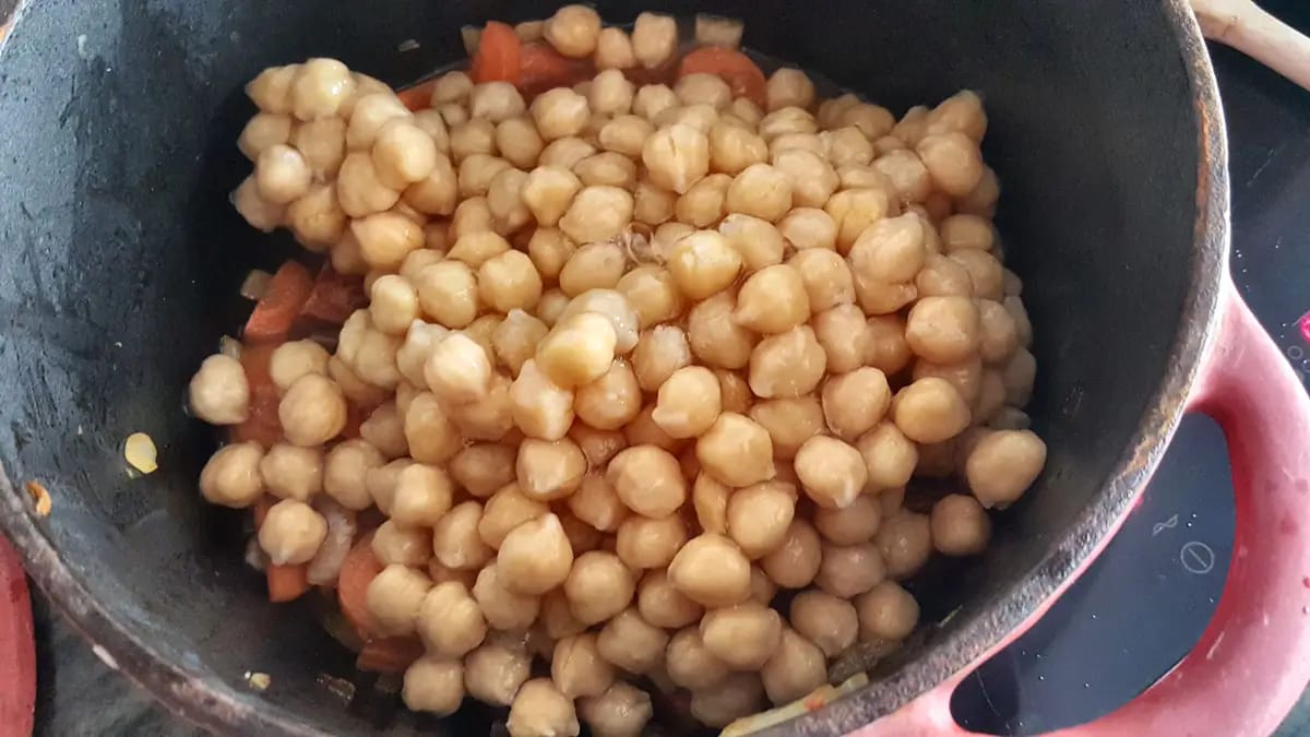 guiso de garbanzos