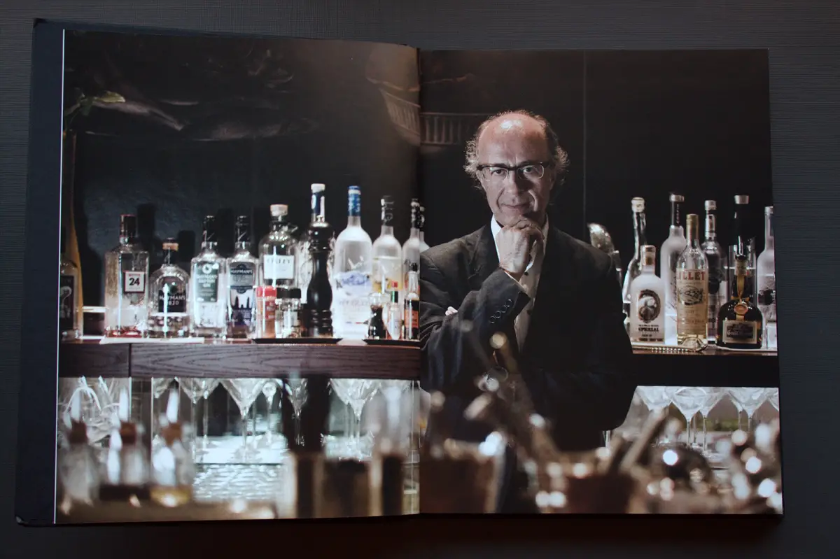 javier de las muelas - the bar