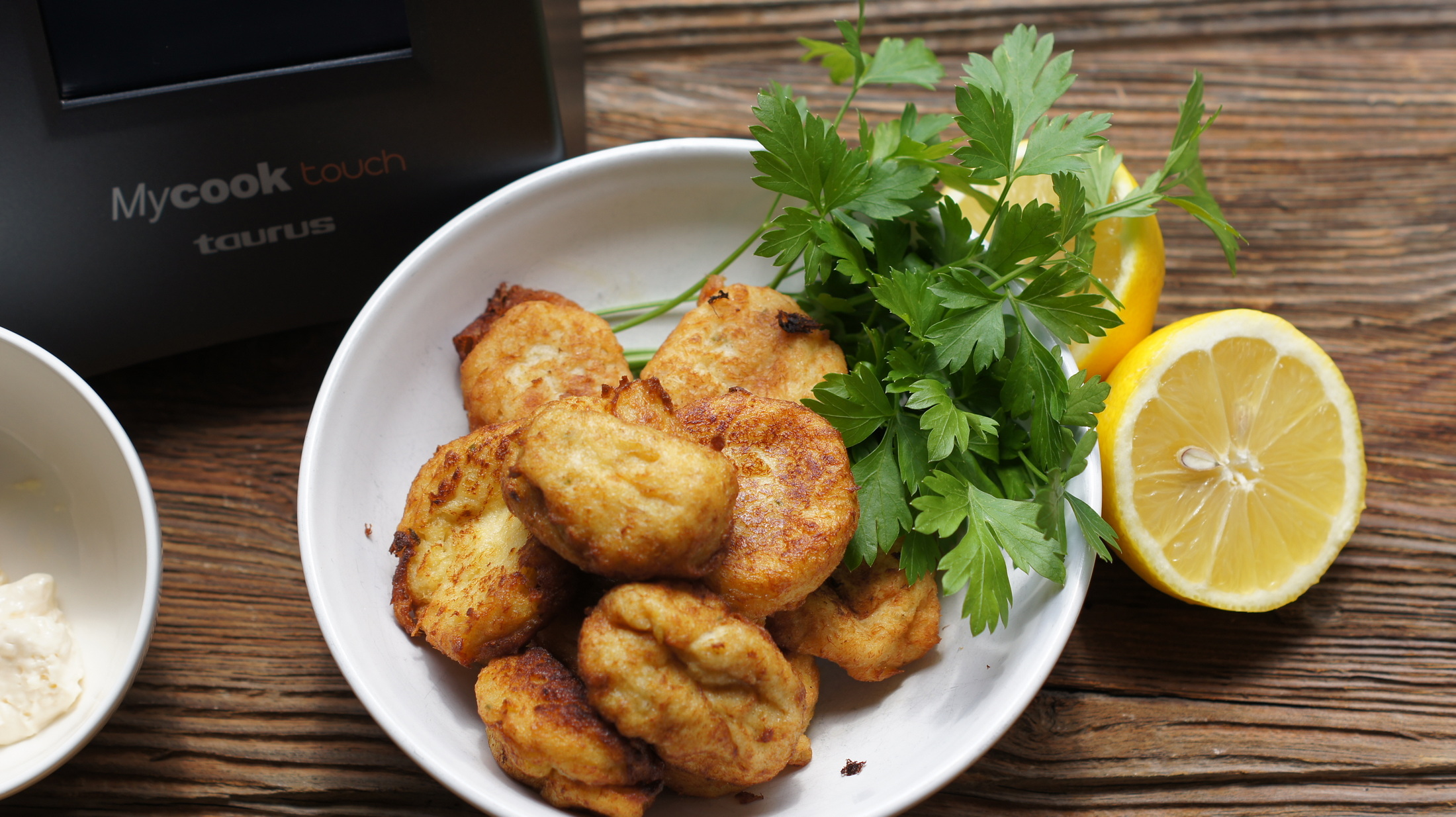 Buñuelos de bacalao con Mycook Touch