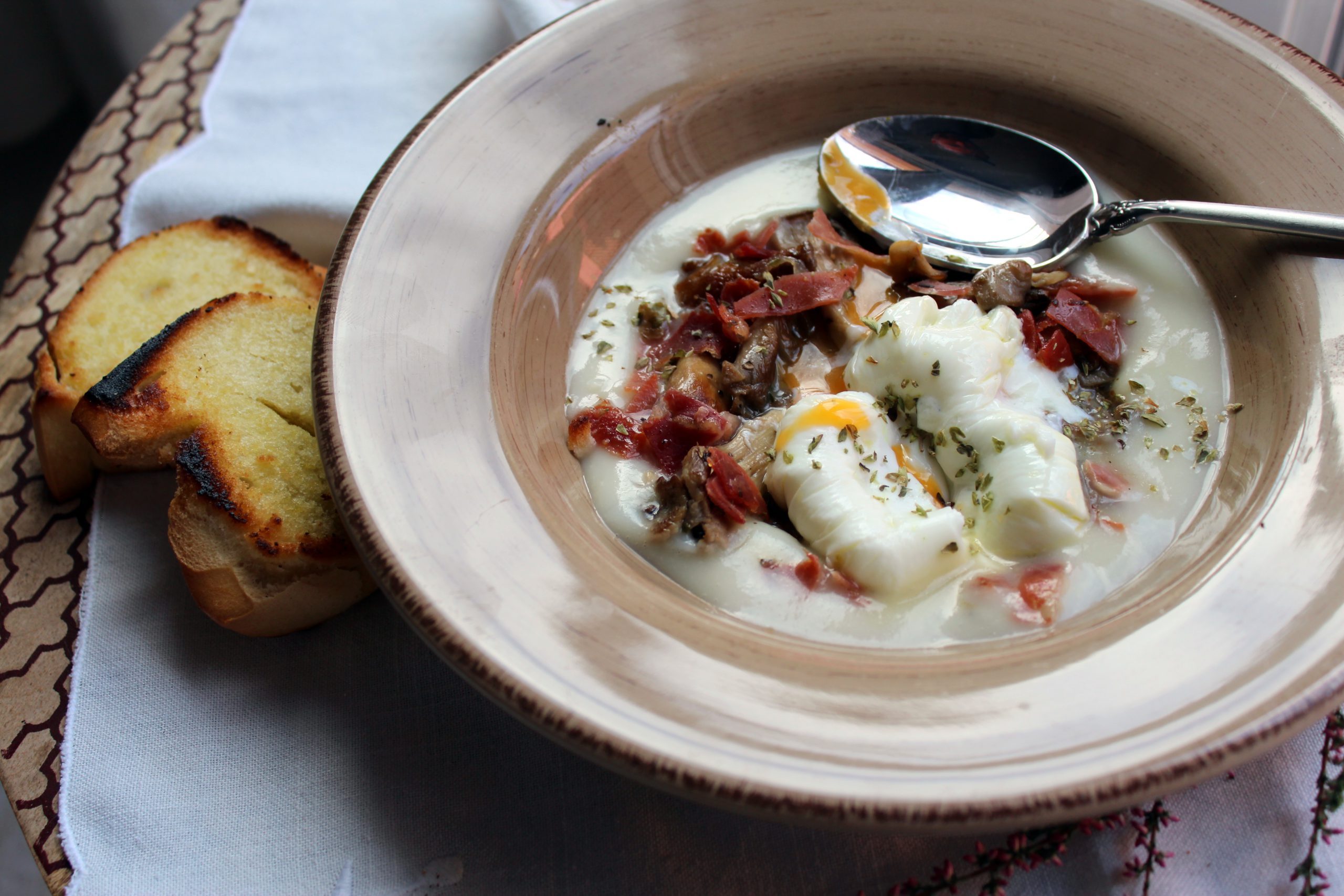 Huevos Poché: preparación tradicional y fácil - Cocina y Vino