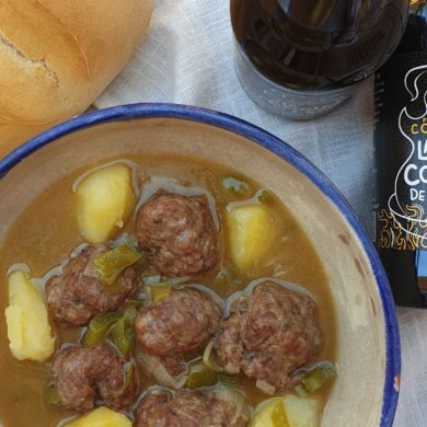 Albóndigas en salsa de cerveza