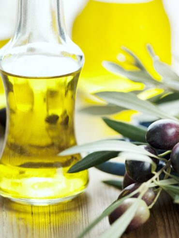 aceite de oliva y aceitunas